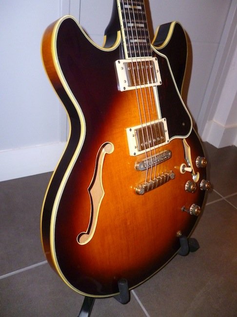 Ibanez AS-200 de 1982