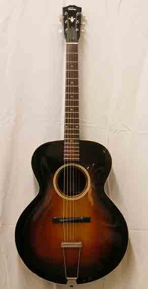 Gibson L75 ayant appartenu à la famille Reinhardt