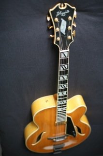 guitare D'AQUISTO modèle NEW YORKER