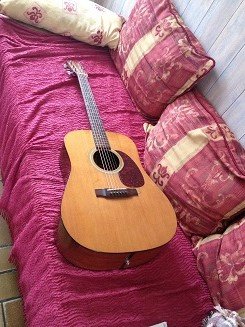 guitare folk MARTIN D 18 de 1985