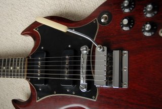 Gibson SG Special avec vibrato