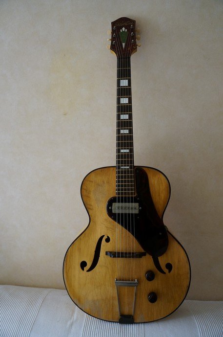 Guitare silvertone 1952 trÃ¨s rare